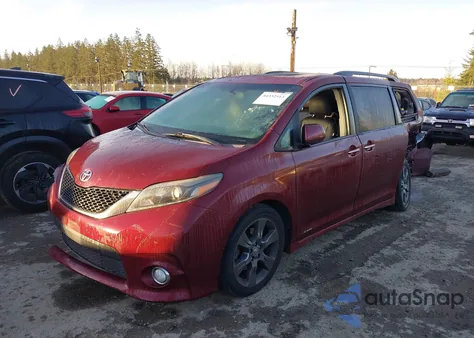2016 Toyota Sienna Se 8 Passenger from USA, damaged, VIN 5TDXK3DC1GS754823